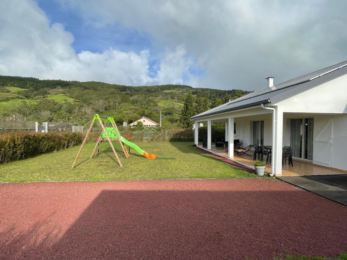 Villa Au Pied Du Volcan Le Tampon Exterior photo